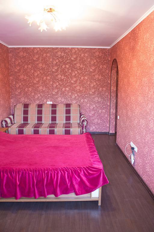 Apartments Near Center Vinnytsia Ngoại thất bức ảnh