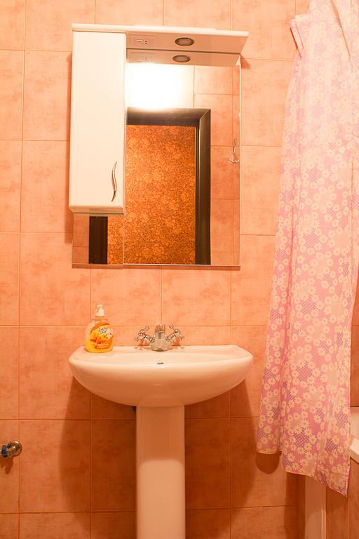 Apartments Near Center Vinnytsia Ngoại thất bức ảnh